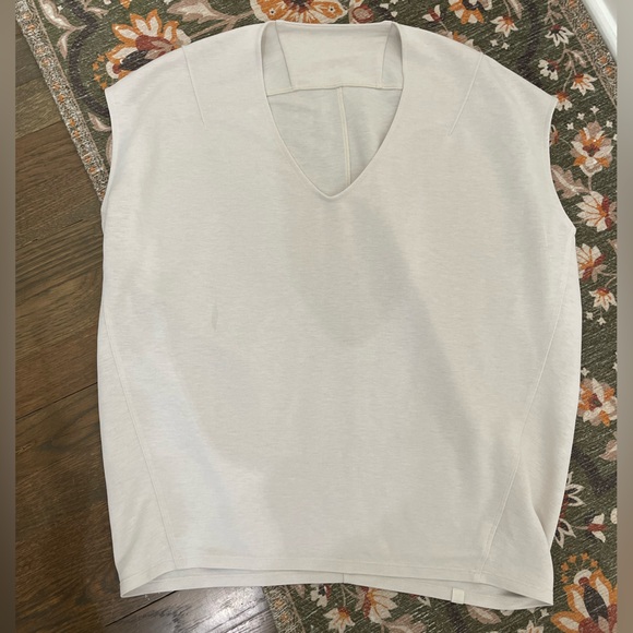 Lululemon Capped Short Sleeve Tee White Opal - Picture 6 of 11